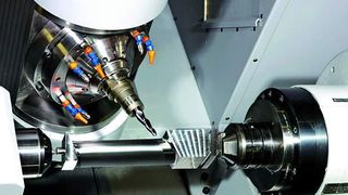 Bei der Fertigung von Turbinenschaufeln muss die Werkzeugmaschine in der Lage sein, frei geformte, hochwertige Oberflächen zu produzieren und höchste Genauigkeiten einzuhalten. Bild: Fanuc GE (Archiv: Vogel Business Media)