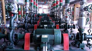 Für aggressiven Medienkontakt entwickelt: Der neue FKM-Dichtungswerkstoff HF 875 kann beispielsweise in Pumpen zum Einsatz kommen, die Säuren und Laugen befördern.  Bild: Fotalia/COG (Archiv: Vogel Business Media)