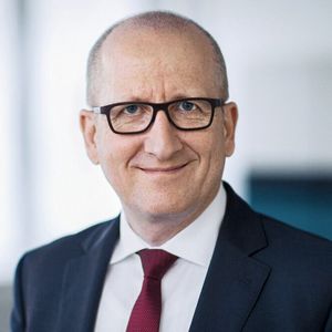 Dr. Andreas Mayr übernimmt im Executive Board der Endress+Hauser Gruppe zusätzliche Verantwortung als Chief Operating Officer.