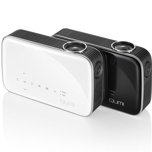 Den Pocket-Projektor gibt es in den Farben Schwarz und Weiß.