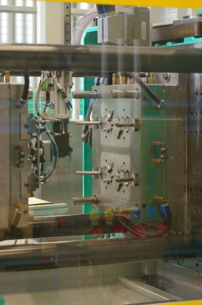 Plastechnik AG, le spécialiste de l'élaboration, conception et production de pièces en matière synthétique et plastique technique. (Image: MSM / JR Gonthier)