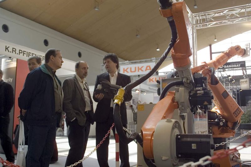 Robotertechnik aus zweiter Hand – der Einstieg in eine kostengünstige Automatisierungslösung. (Archiv: Vogel Business Media)