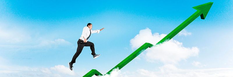 Das stetige Datenwachstum führt immer häufiger dazu, dass sich viele Vorteile der Public Cloud zunehmend in Herausforderungen für Unternehmen verwandeln.(Bild:  © Creativa Images - stock.adobe.com)