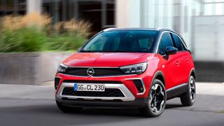 Opel hat sein Modell Crossland überarbeitet. Die neue Version soll ab Anfang 2021 verfügbar sein. (Bild: Opel)