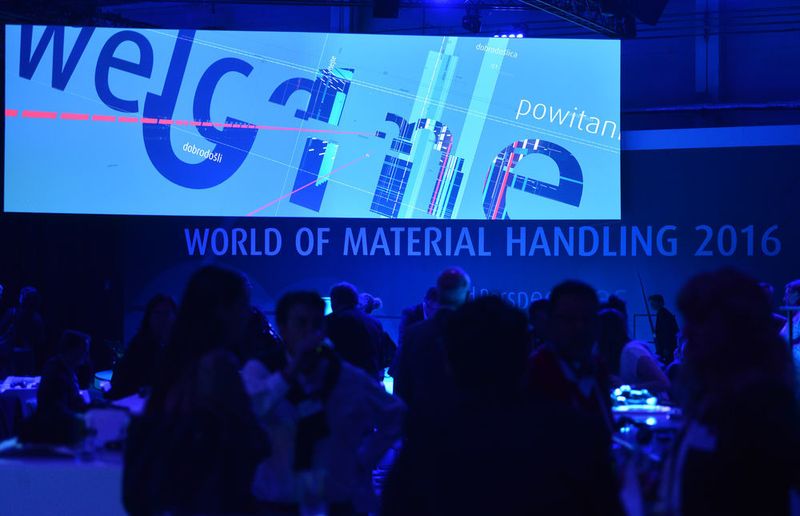 Mit über 7000 Gästen aus rund 50 Ländern ging die Hausmesse „World of Material Handling“ von Linde-MH mit einem Besucherrekord zu Ende. (Bild: Linde-MH)