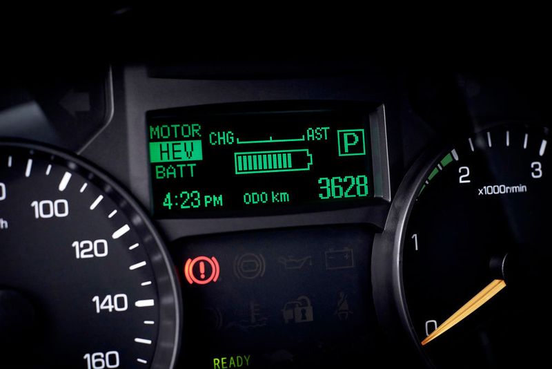 Der Batterie-Ladezustand ist über die LCD-Anzeige leicht abzulesen. (Daimler)