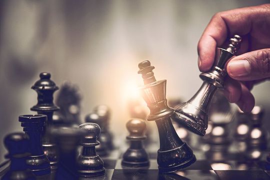 In wirtschaftlich schwierigen Zeiten sind potenzielle Kunden auch eher zu einem Lieferantenwechsel bereit – der richtige Zeitpunkt, um aktiv zu werden! In wirtschaftlich schwierigen Zeiten sind potenzielle Kunden auch eher zu einem Lieferantenwechsel bereit – der richtige Zeitpunkt, um aktiv zu werden!