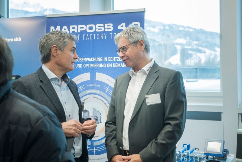 Die Besucher konnten sich an der Standmesse über Produkte und Dienstleistungen der Aussteller informieren. (Thomas Entzeroth)