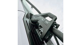 High Power Charging-Stecker von Phoenix Contact: Elektrofahrzeuge werden in wenigen Minuten bequem geladen. (Bilder: Phoenix Contact)