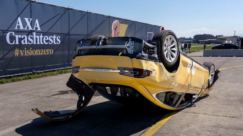 Zu den Vorfällen kam es im Rahmen einer öffentlichen Crashtest-Simulation.(Bild:  Axa)