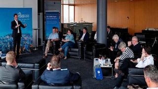 Dr. Jochen Köckler, Vorstandsvorsitzender Deutsche Messe AG, beim Presse-Roundtable zur 5G CMM Expo. (Bild: Deutsche Messe)