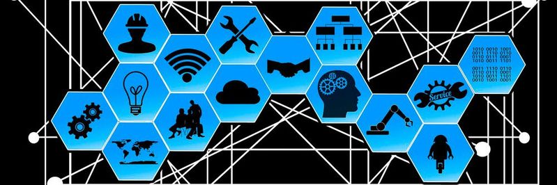 Mikroelektronik, kombiniert mit Sensorik und eingebetteter Software, erfasst und verarbeitet Prozessdaten in Industrieanlagen. Dies ermöglicht die Digitalisierung von Produktionsprozessen und Betriebsabläufen in der Industrie 4.0(Bild:  gemeinfrei /  Pixabay)