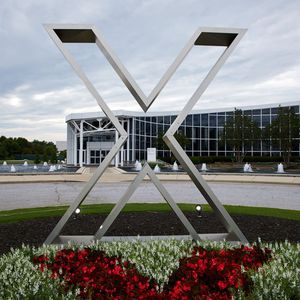 BMW hat am 26. Juni das 25-jährige Bestehen des Standortes Spartanburg gefeiert. Der Automobilhersteller produziert hier die Baureihen X3, X4, X5 und X6, ab dem kommenden Jahr auch den X7.