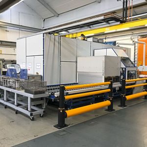 Anlage zum kombinierten Reinigen im Bereich Overhaul. (Bild: Hemo)