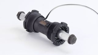 Das kompakte Drehzahl-Sensor-Tretlager BB RS der Schaeffler Gruppe Industrie erfasst berührungslos Drehzahl-, Drehrichtung und Drehwinkel.  (Bild: Schaeffler Gruppe)