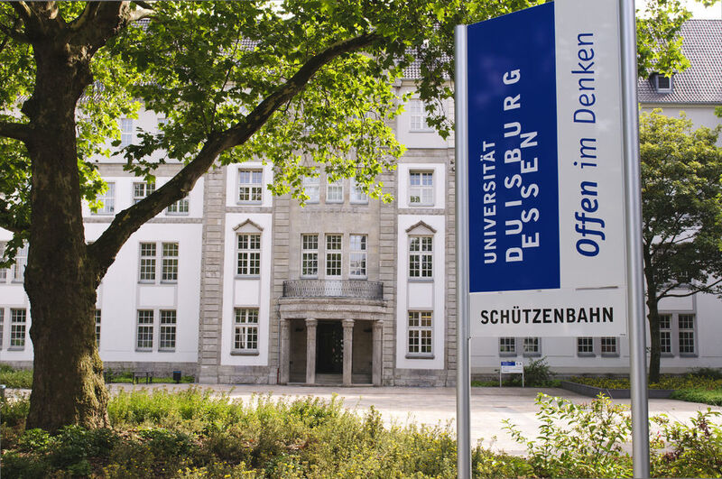 Unter dem Motto „Offen im Denken“ widmet sich die Hochschule nicht nur der Forschung und Lehre, sondern auch ihrer IT-Landschaft (Uni Duisburg-Essen)