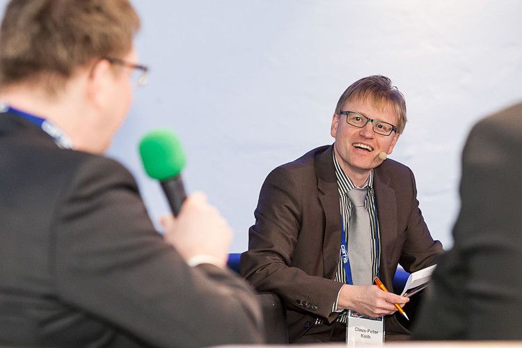 Gastgeber Claus-Peter Köth, Chefredakteur »Automobil Industrie« (Foto: Stefan Bausewein)
