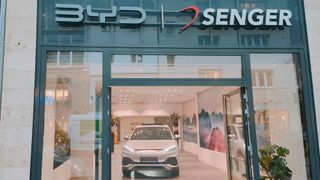 Die Senger-Gruppe hat in der Kölner Innenstadt den ersten Pioneer Store für BYD in Deutschland eröffnet. (Bild: Senger-Gruppe)