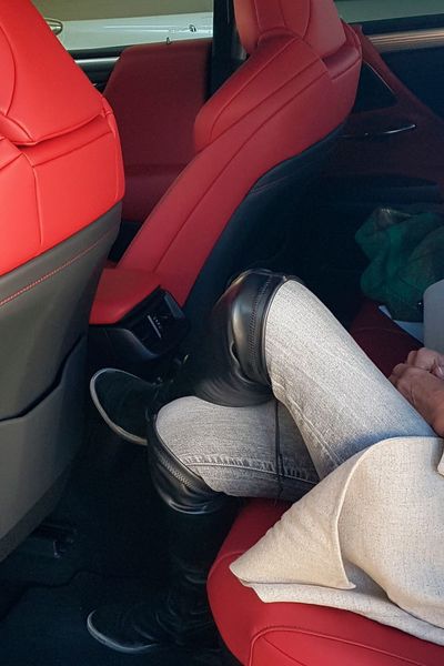 ... somit eignet sich der ES auch perfekt als Shuttle oder Taxi. (Mauritz/»kfz-betrieb«)