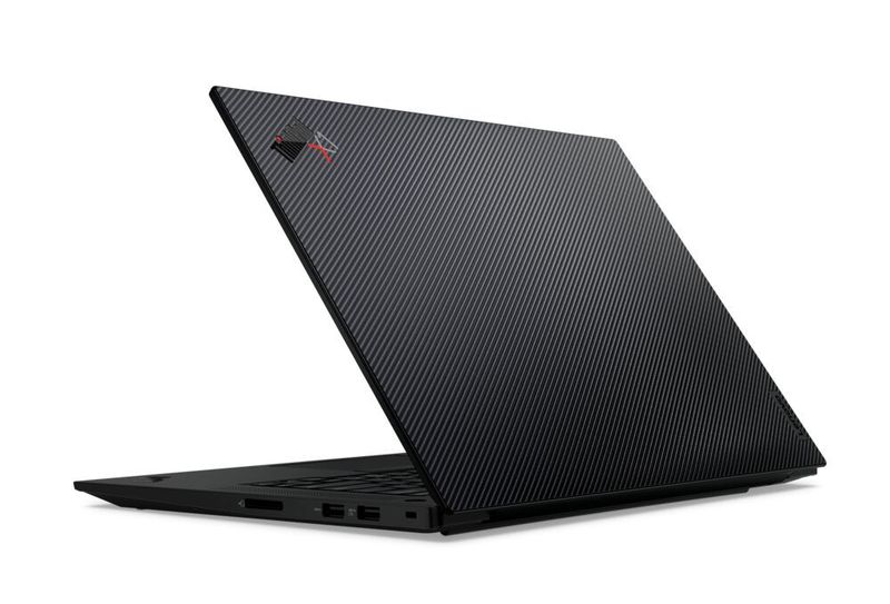 Das Displaycover beim Thinkpad X1 Extreme Gen 5 besteht aus einem Kohlefasergeflecht. (Lenovo)