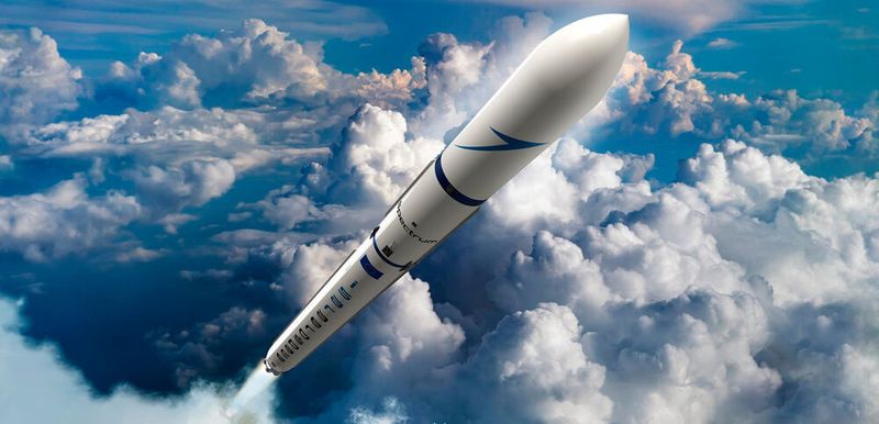 Beim Start-up Isar Aerospace Technologies arbeitet man an Systemen, die deutlich weniger Stickoxide und CO2 ausstoßen als die bisherigen, konventionellen Raletenantriebe. Ab 2021 bietet das Unternehmen komplette Startservices für Satelliten. (Isar Aerospace)