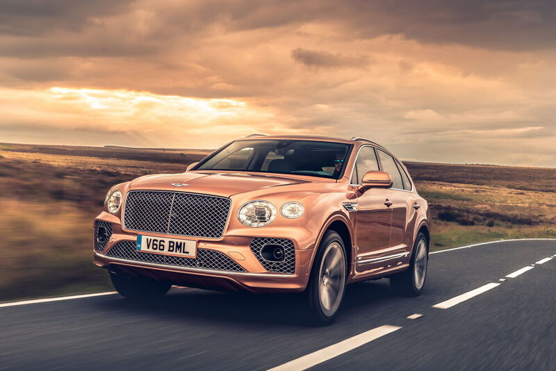 Zu Preisen ab rund 182.000 Euro bietet Bentley ab sofort den gelifteten Bentayga an. (Bild: Bentley)