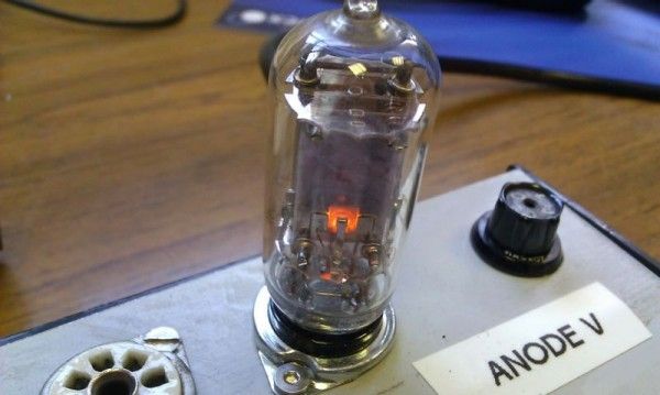 Röhrentest kurz vor Abschluss der Restaurierung 2012 (Bild: TNMOC)