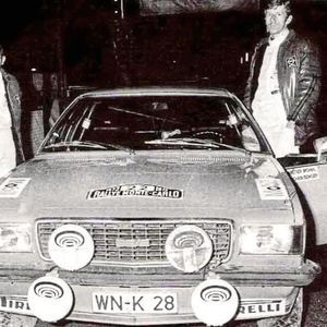 Walter Röhrl und sein Copilot Jochen Berger im Irmscher-Cockpit vor 50 Jahren. Röhrl hatte Berger bei seinem vorausgegangenen Einsatz als Semi-Profi beim Ford-Rallye-Team des Hamburgers Ernie Kleint kennengelernt. (Bild:  Irmscher)