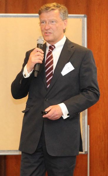 „Wenn Kliniken freie Drittmittel haben, können sie Start-ups auch finanziell unterstützen“, Prof. Dr. Hans-Peter Bruch, Direktor der Klinik für Chirurgie am Universitätsklinikum Schleswig-Holstein in Lübeck und Präsident des Berufsverbandes der Deutschen Chirurgen (BDC) (Bild: BVMed)