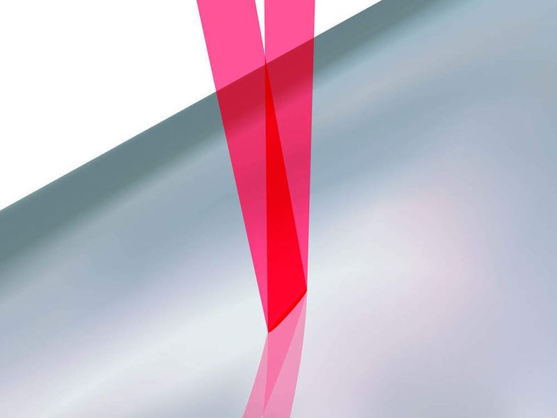 Mit der kurzen Laserlinie  kann sehr gut auf metallische und strukturierte Oberflächen gemessen werden. (Archiv: Vogel Business Media)