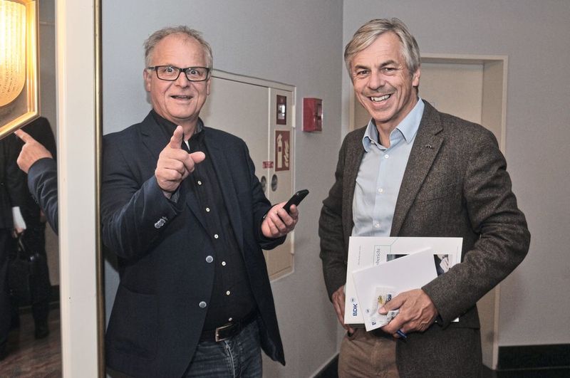 Aus dem Norden: (v. li.) Rolf-Dieter Fröhling (Präsident) und Tim Schneider (Landesinnungsmeister; beide Kfz-Gewerbe Schleswig-Holstein).  (Bild: Zietz / »kfz-betrieb)