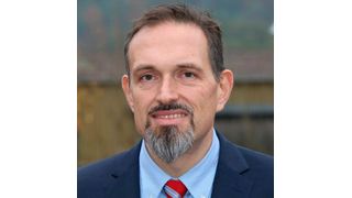 Mario Braun zeigt auf dem Leichtbau-Gipfel am 13. und 14. März in Würzburg ein von Kamax entwickeltes Werkstoffkonzept.  (Kamax)