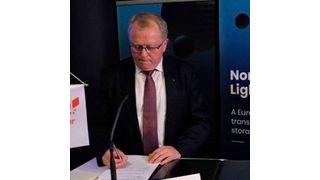 Air Liquide signs a MOU with Equinor and its partners (Shell and Total) to explore collaboration in a CO2 capture and storage project, Northern Lights. (Air Liquide)