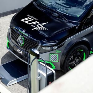 ELF is also testing induction charging without any cables using contactless systems integrated into the floor.(Image: Mercedes-Benz)