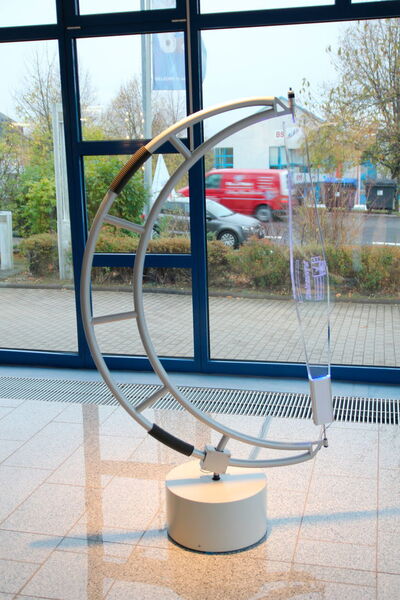 Zahnweitenmessung-XXL: Feinmess Suhl hat für diese Art des Messschraubenkonzepts, das bis 4 m Durchmesser gebaut werden kann, 2011 den Thüringischen Innovationspreis erhalten. (Königsreuther)