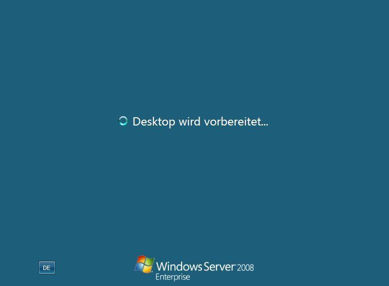 Bild 2: Obwohl Server Core keine GUI zur Verfügung stellt, dauert der Punkt der Desktopvorbereitung sehr lange. (Archiv: Vogel Business Media)