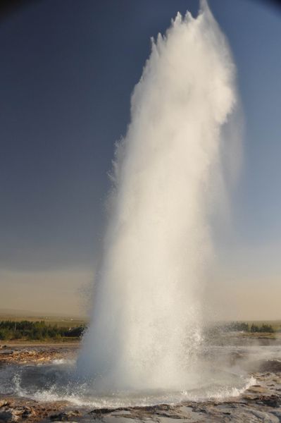 ...und Besuch des Geysirs Strokkur. (Archiv: Vogel Business Media)