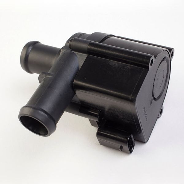 Eine um 20 Prozent gesteigerte hydraulische Leistung gibt KSPG für die dritte Generation der elektrischen Kühlmittelpumpe an. (KSPG)