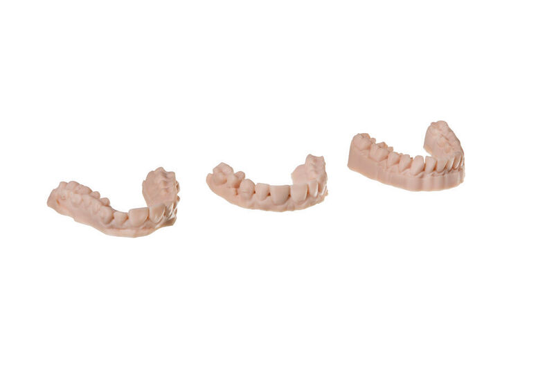 X-Model-2505 verfügt laut Nexa-3D über eine robuste Verarbeitung und eignet sich aufgrund der Detailtreue für Modelle im Dentalbereich. (Nexa-3D)
