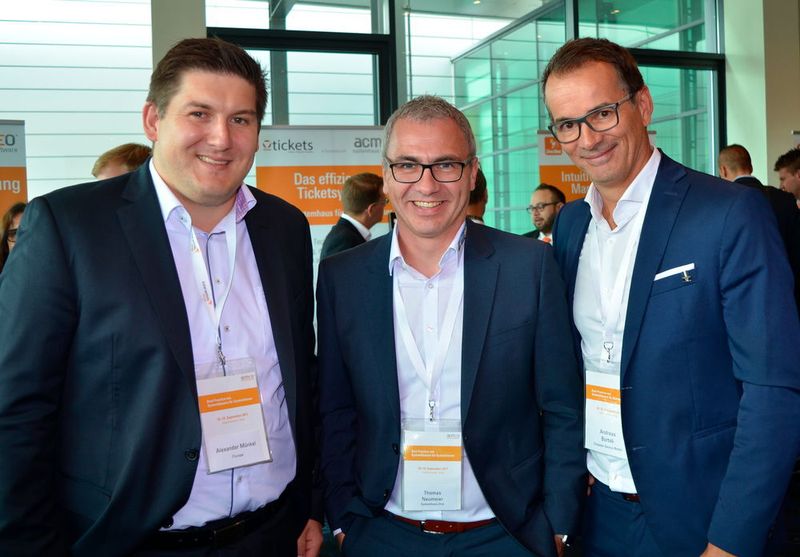 (v. l.) Alexander Münkel (ITscope) mit Thomas Neumeier und Andreas Bortoli (beide Neumeier AG) (Acmeo)