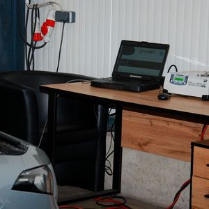 In der Diagnose up to date – unter anderem mit dem Euro-DFT.(Bild:  Wenz)