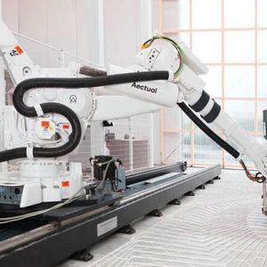 Platz 8: AectualIn Amsterdam ist das Startup Aectual ansässig. Das Unternehmen möchte in der Bauindustrie durchstarten mit automatisiert gefertigten Böden, Fassaden oder auch Treppen. Der Rohstoff stammt aus 100 Prozent recyceltem Kunststoff, sodass das Startup sich auch Nachhaltigkeit auf die Fahnen schreiben kann.(Bild:  Aectual)