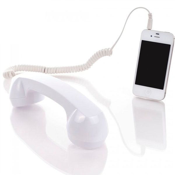 Yellow Octopus bietet für 14,95  US-Dollar das Call Me Retro Phone Handset an. Damit wird das Smartphone zum Retro-Telefon. (Yellow Octopus)