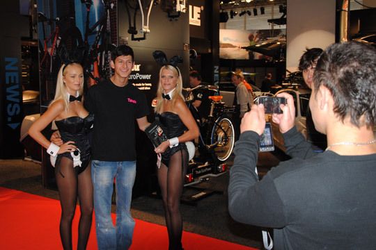 Mit dieser Fotobegleitung posiert es sich doch gleich viel besser. (Archiv: Vogel Business Media)