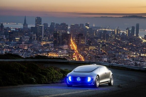 Mercedes-Benz F 015 Luxury in Motion in San Francisco (Mercedes-Benz)
