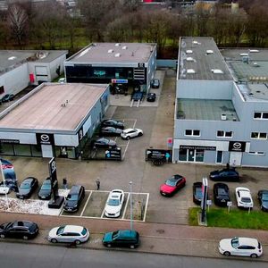 Mit dem Dispo-Tool ist der Bearbeitungsstatus der Fahrzeuge in Echtzeit einsehbar.(Bild:  Autohaus Lessingstraße)