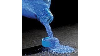 Bild 1: Mit Novopearls Mikrogranulat gelingt das einfache Selbsteinfärben von Kunststoffen. (Bild: Novosystems)