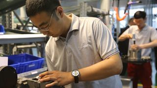 Montage einer Hydraulikpumpe im Werk Weifang (Bild: Linde)