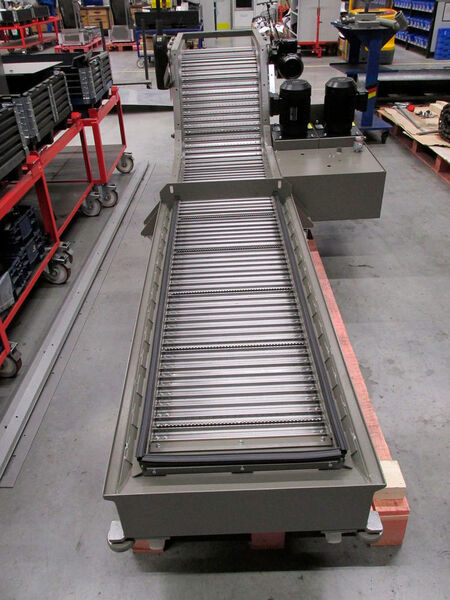 Die Plattenbandförderer von Knoll sind modular aufgebaut, und es gibt sie in Nutzbreiten (Plattenlänge) von 140 mm bis zu 2000 mm frei wählbar. (Knoll)