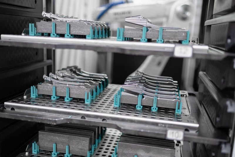 Getsch+Hiller fertigt beispielsweise Werkzeuge für die Spinal-Endoskopie. Hierbei wird im Bereich der Wirbelsäule operiert. (Bild: Blum-Novotest)